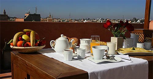 FRUKOST