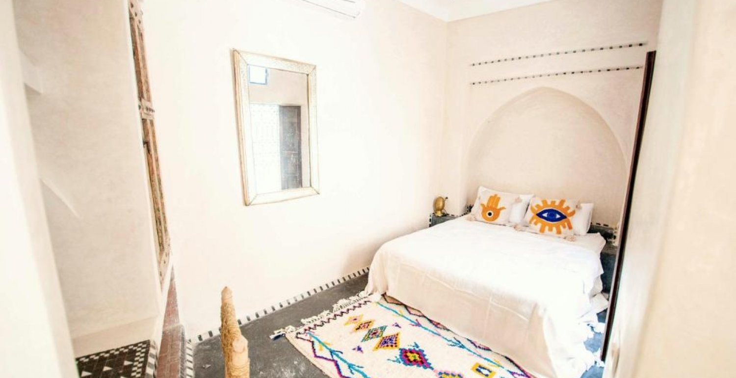 Executive Suite - 11