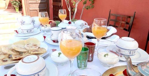 BREAKFAST