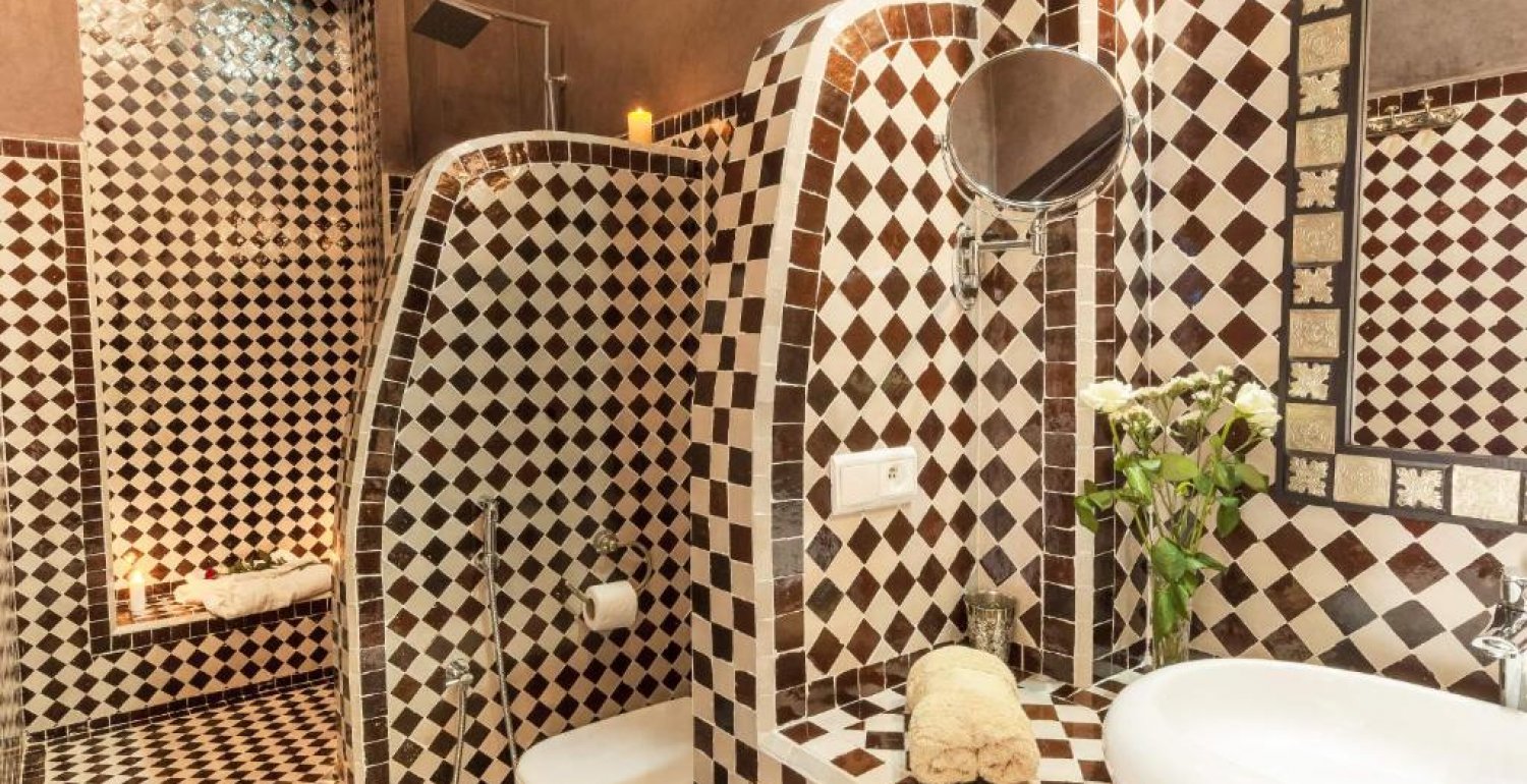 Deluxe Suite - 6