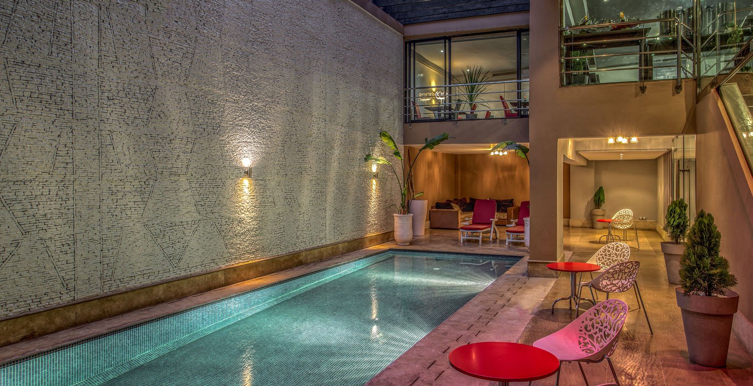 ヤード シティ ホテル(Yaad City Hotel)