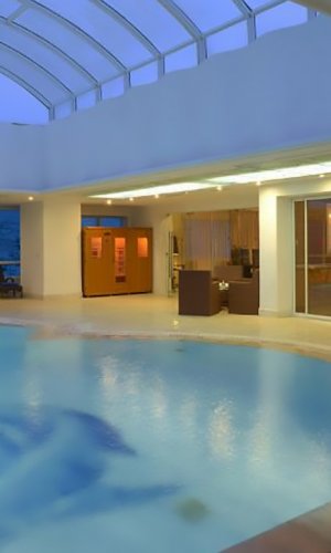 The Penthouse Suites Hotel