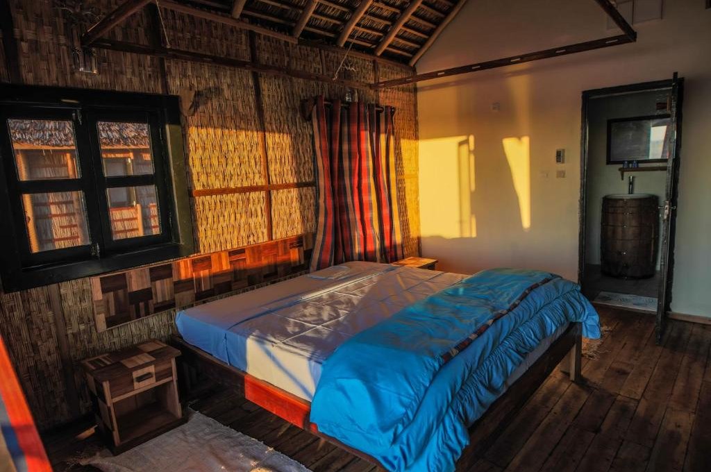 Izba s manželskou posteľou