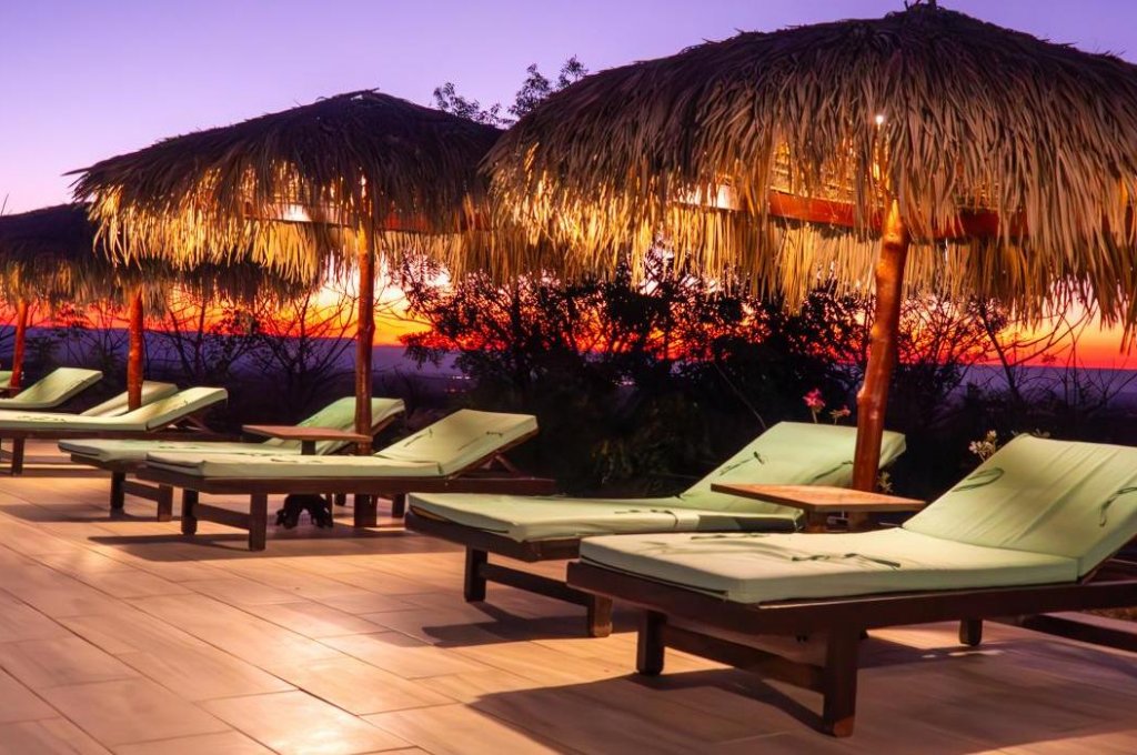 EDEN DE LA TSIRIBIHINA