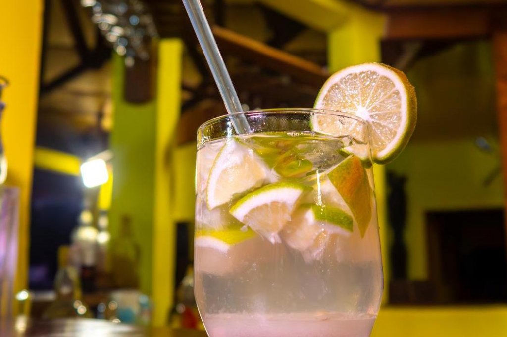 EDEN DE LA TSIRIBIHINA