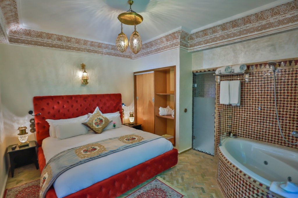 Senior Suite with Hot Tub