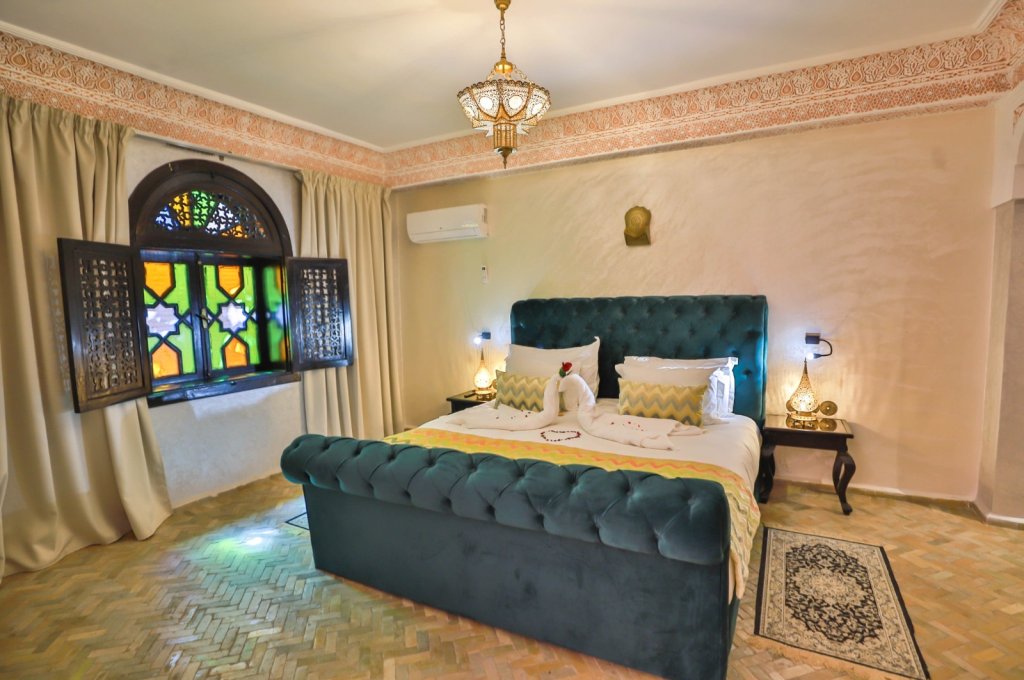Ambassador Suite with Hot Tub