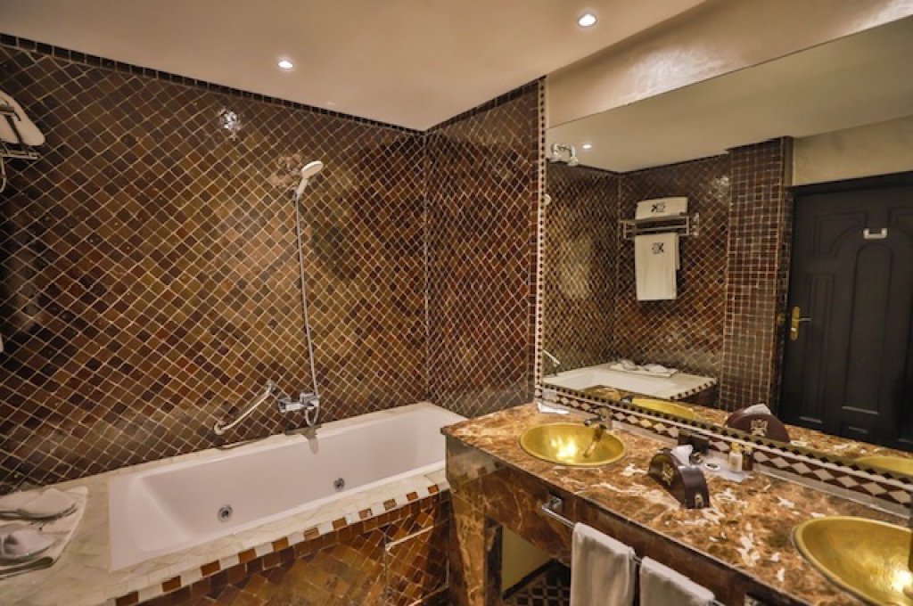 Ambassador Suite with Hot Tub