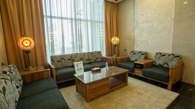 Lobby -6