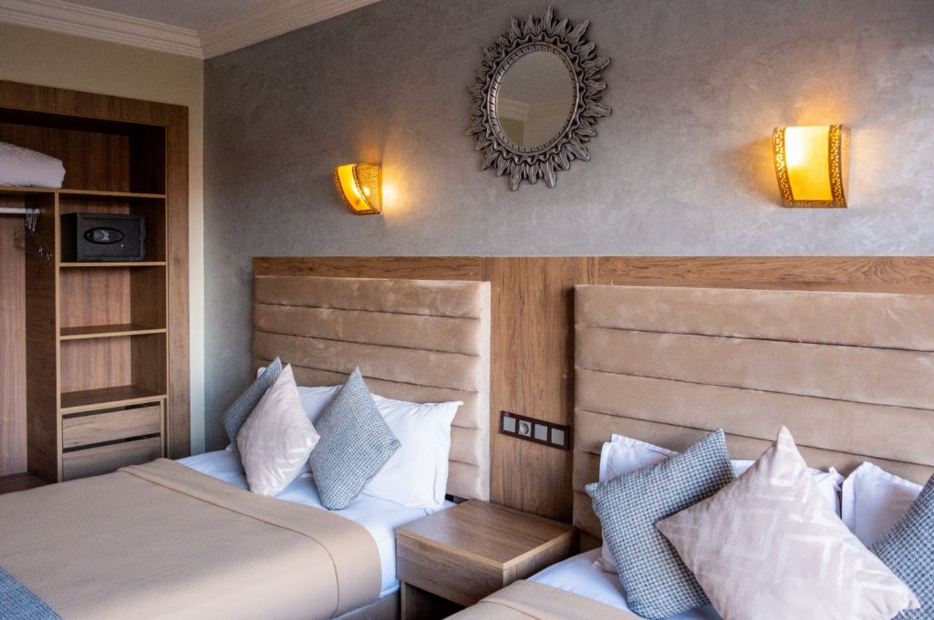 Double or Twin Room with City View