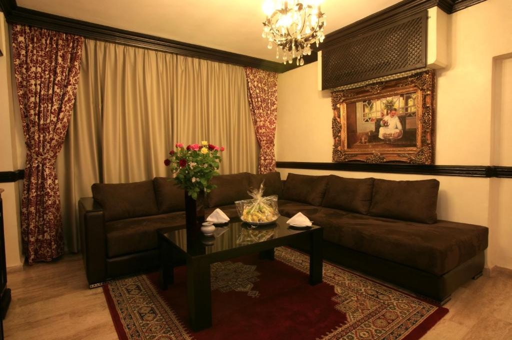Suite sa Bračnim Krevetom (King-size)
