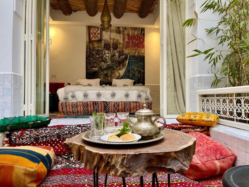 BCK Art Riad