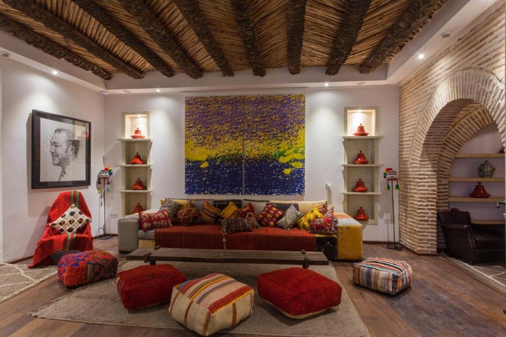 BCK Art Riad