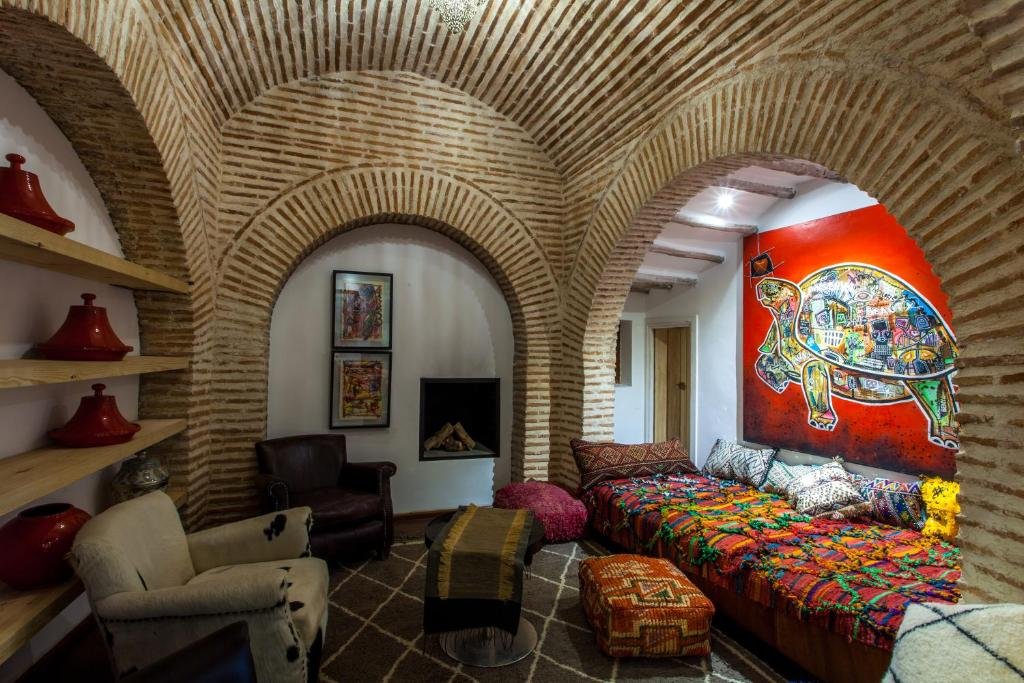 BCK Art Riad