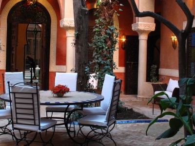 Riad Le Perroquet Bleu Suites & Spa