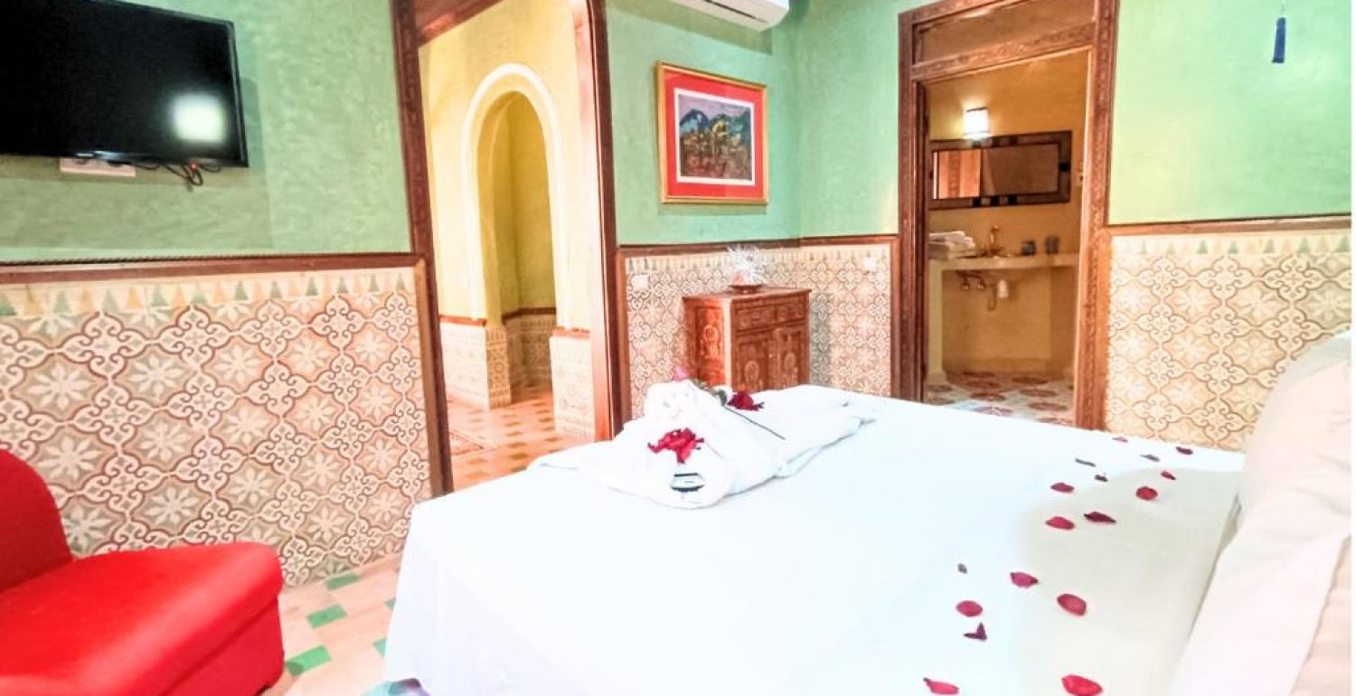 Superior Suite - 3