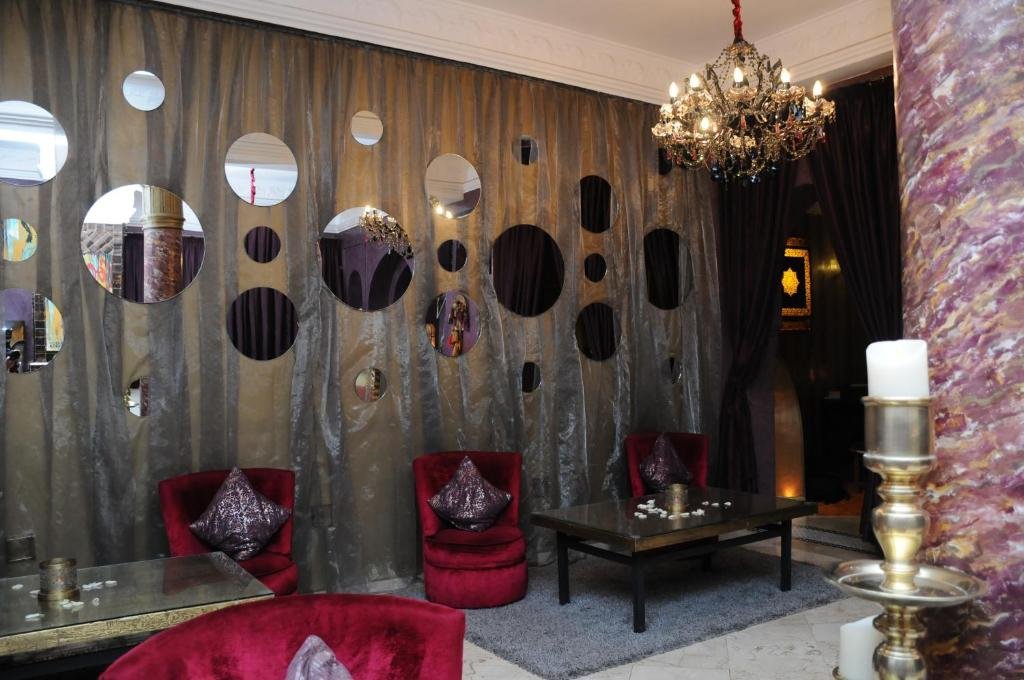 Riad Wow