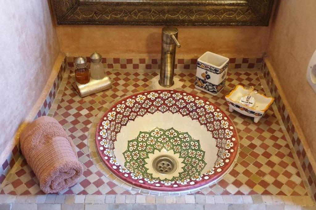 Джуниър суит