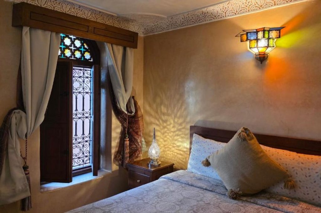 Джуниър суит