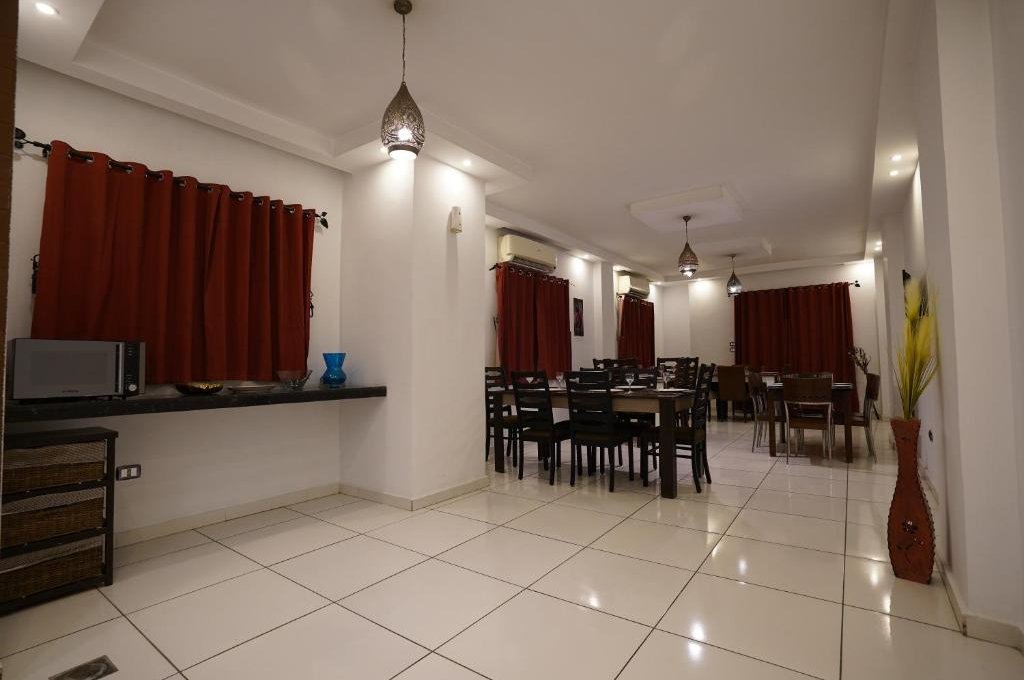 Pyramids Gem Plaza Boutique Hotel & Restaurant