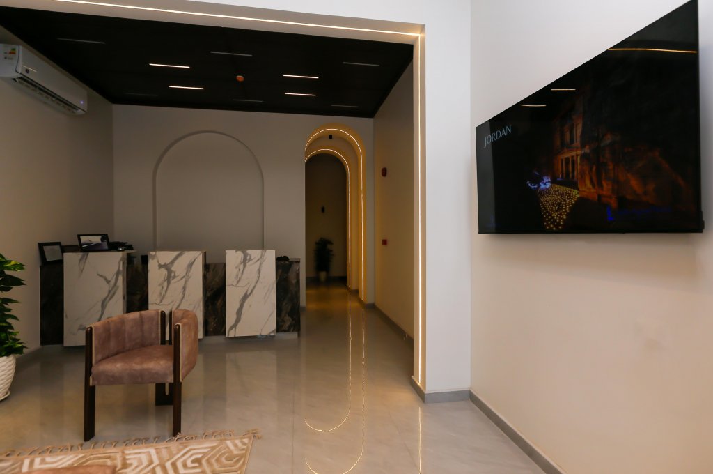 Pyramids Gem Plaza Boutique Hotel & Restaurant