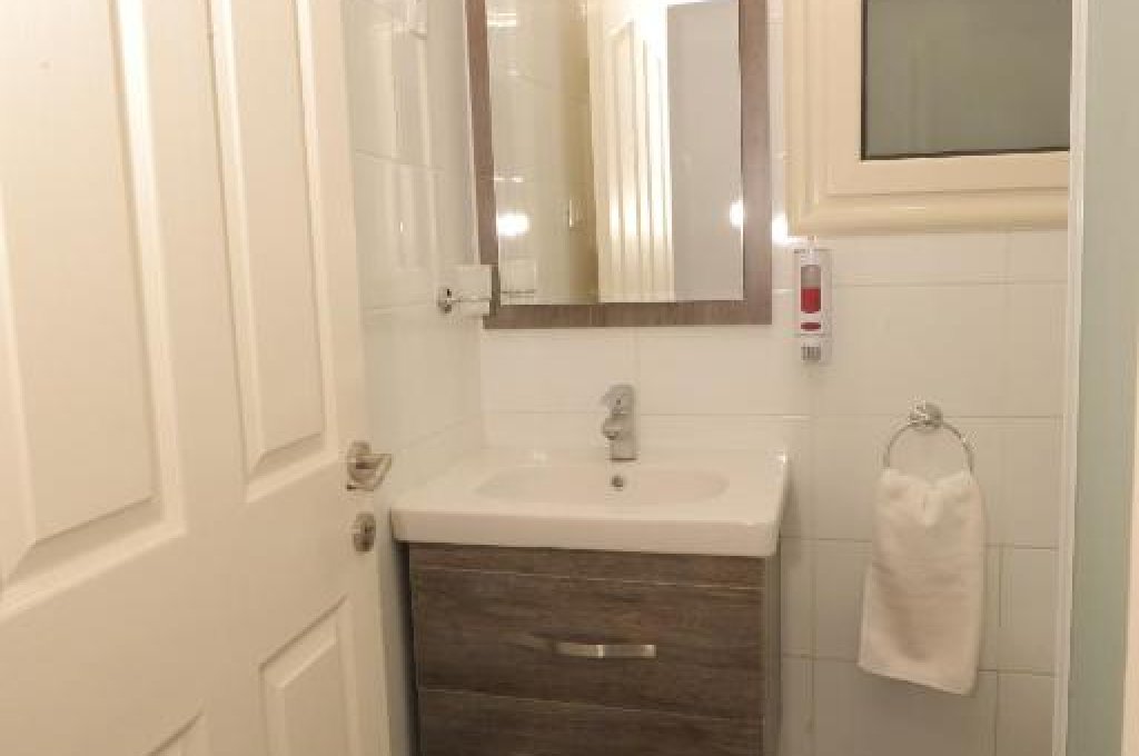 スタンダード　ダブルまたはツインルーム