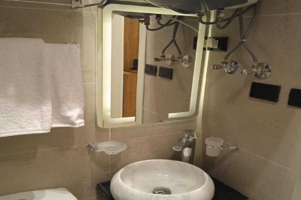 デラックス　ダブルまたはツインルーム