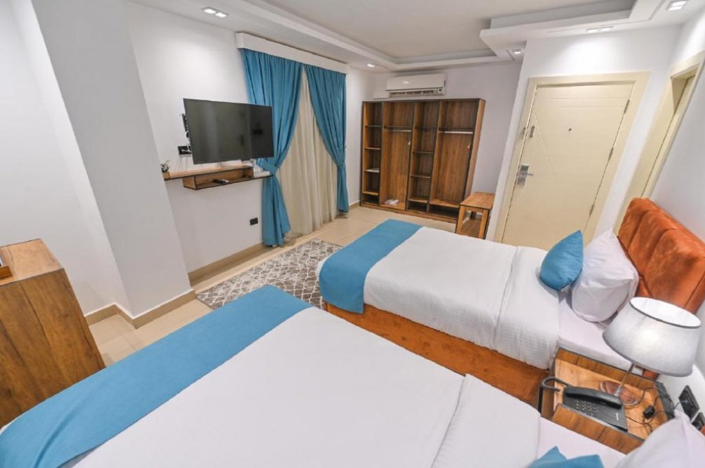 デラックス　ダブルまたはツインルーム