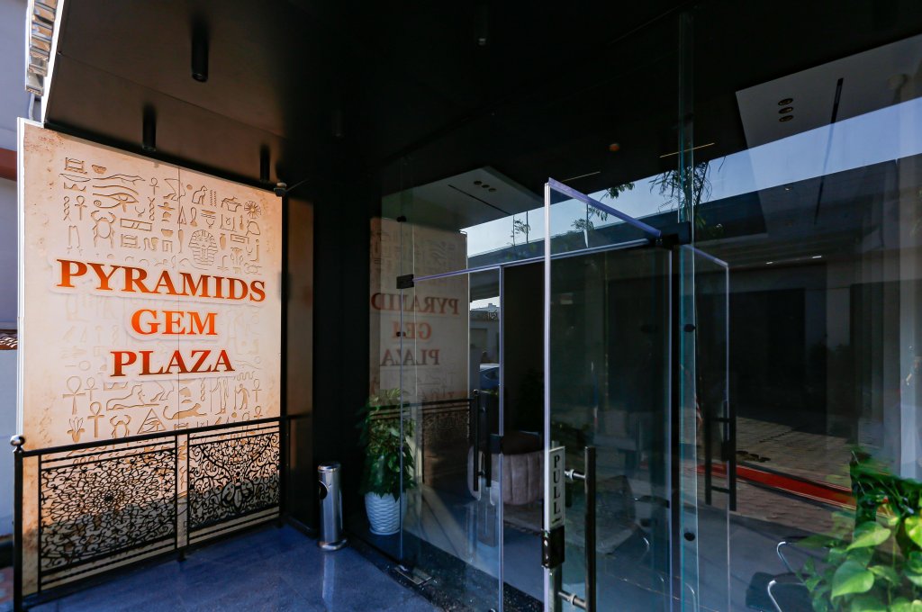 Pyramids Gem Plaza Boutique Hotel & Restaurant