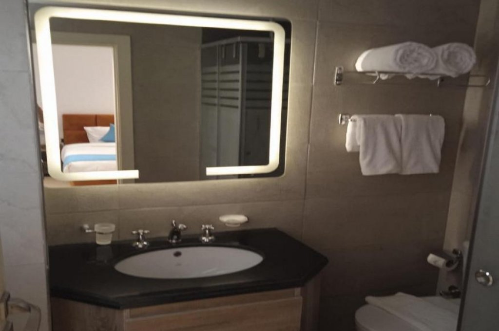 スタンダード　ダブルまたはツインルーム