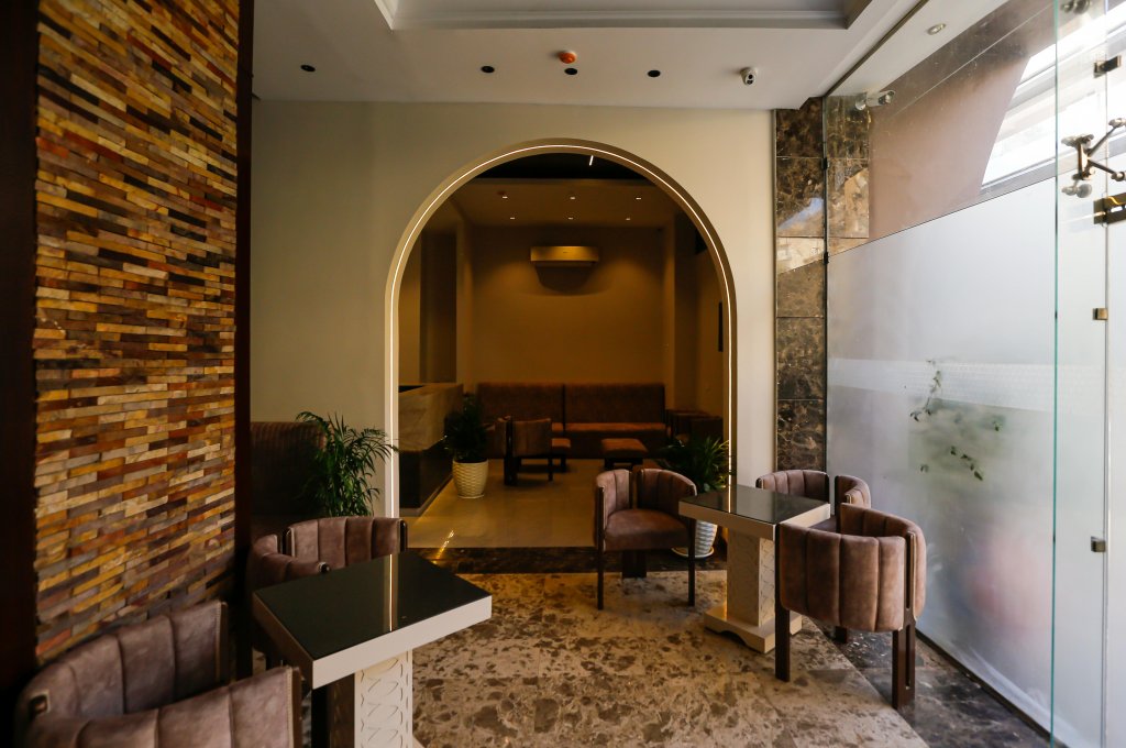 Pyramids Gem Plaza Boutique Hotel & Restaurant