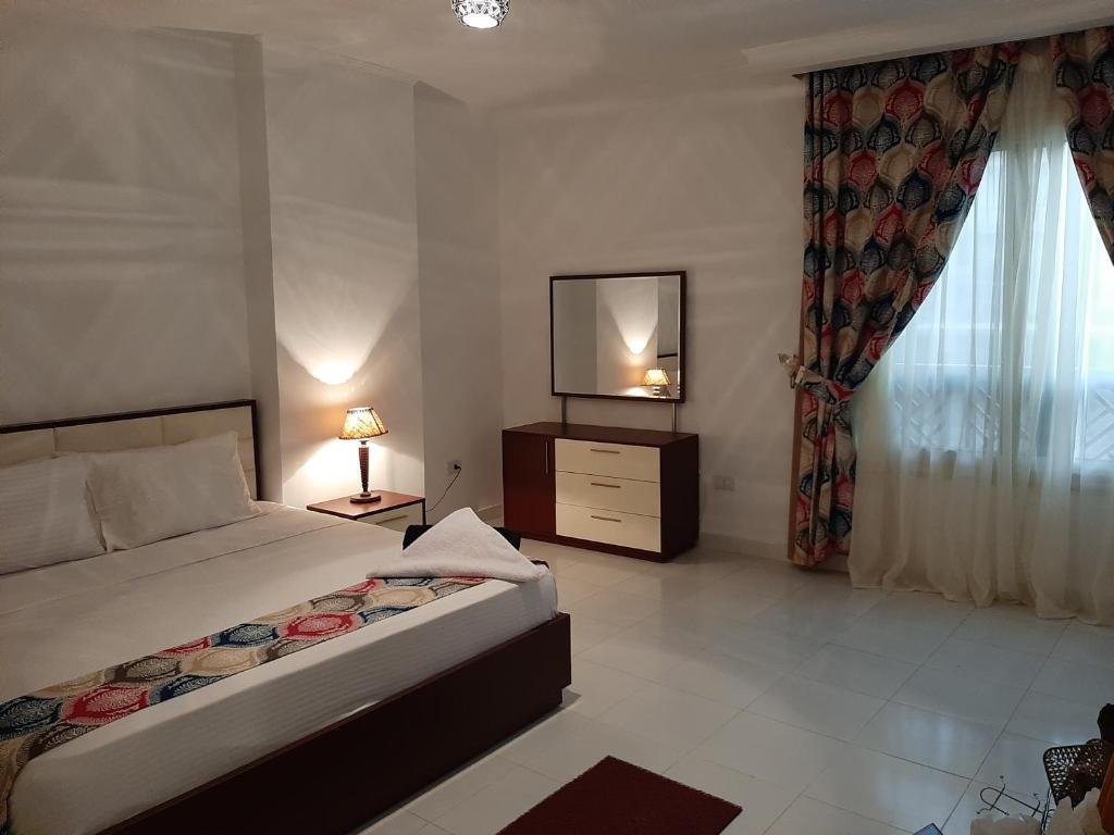 Pyramids Gem Plaza Boutique Hotel & Restaurant