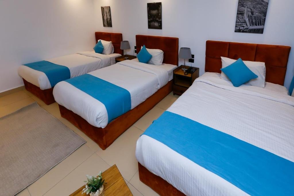 Pyramids Gem Plaza Boutique Hotel & Restaurant