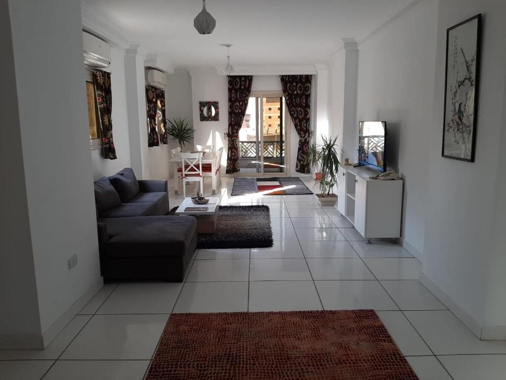 Pyramids Gem Plaza Boutique Hotel & Restaurant