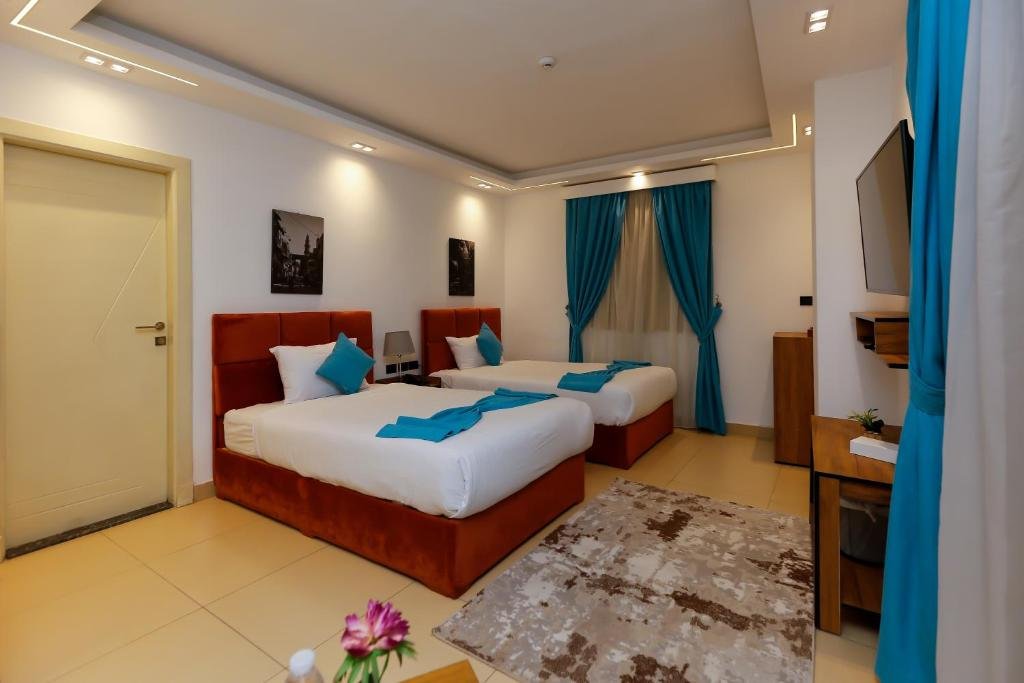 Pyramids Gem Plaza Boutique Hotel & Restaurant