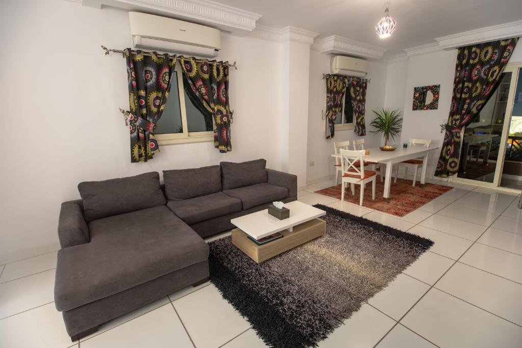 Pyramids Gem Plaza Boutique Hotel & Restaurant