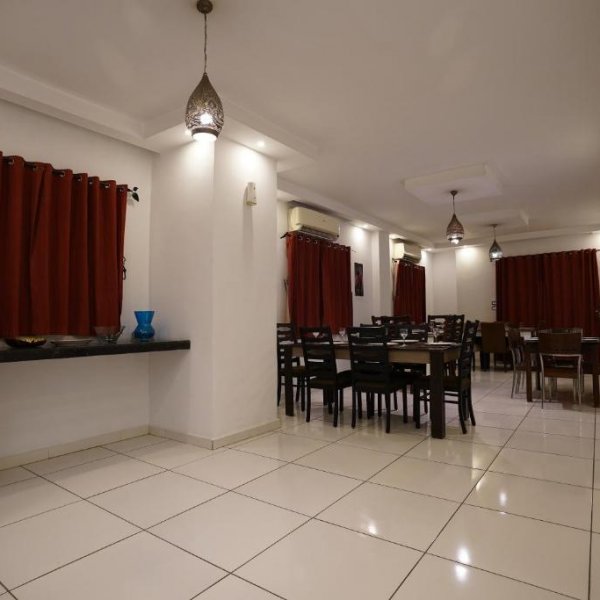 Pyramids Gem Plaza Boutique Hotel & Restaurant