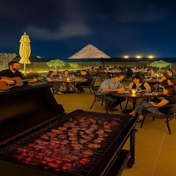 Pyramids Gem Plaza Boutique Hotel & Restaurant