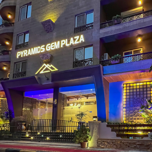 Pyramids Gem Plaza Boutique Hotel & Restaurant