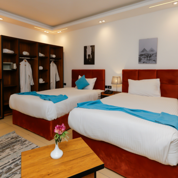 Pyramids Gem Plaza Boutique Hotel & Restaurant