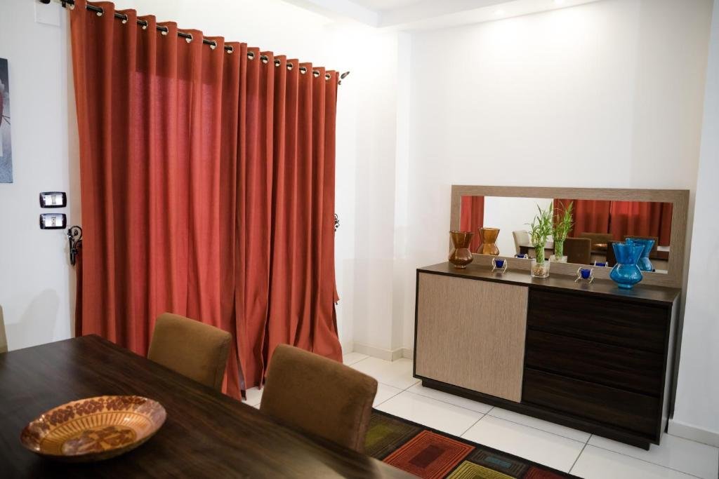 Pyramids Gem Plaza Boutique Hotel & Restaurant