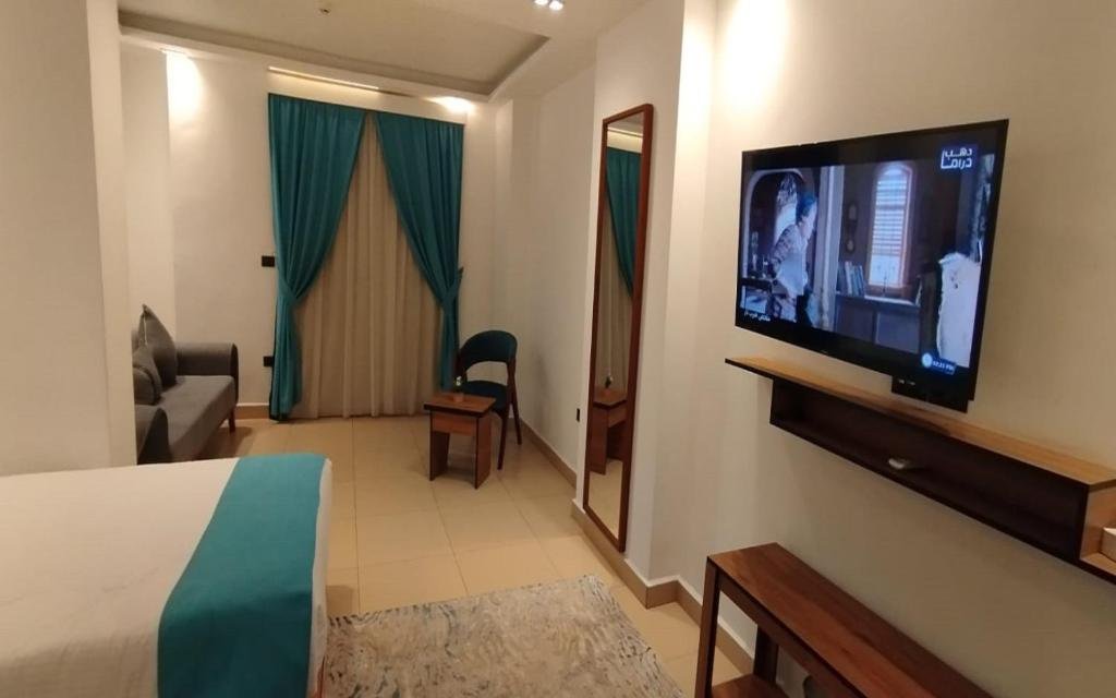 Pyramids Gem Plaza Boutique Hotel & Restaurant