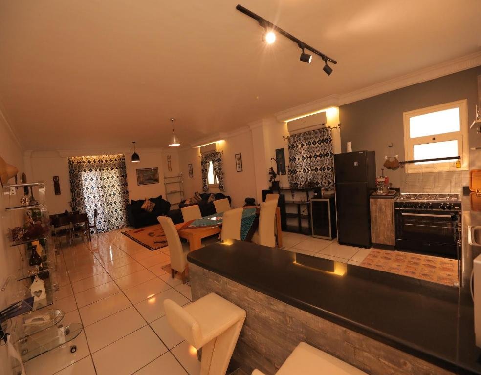 Pyramids Gem Plaza Boutique Hotel & Restaurant