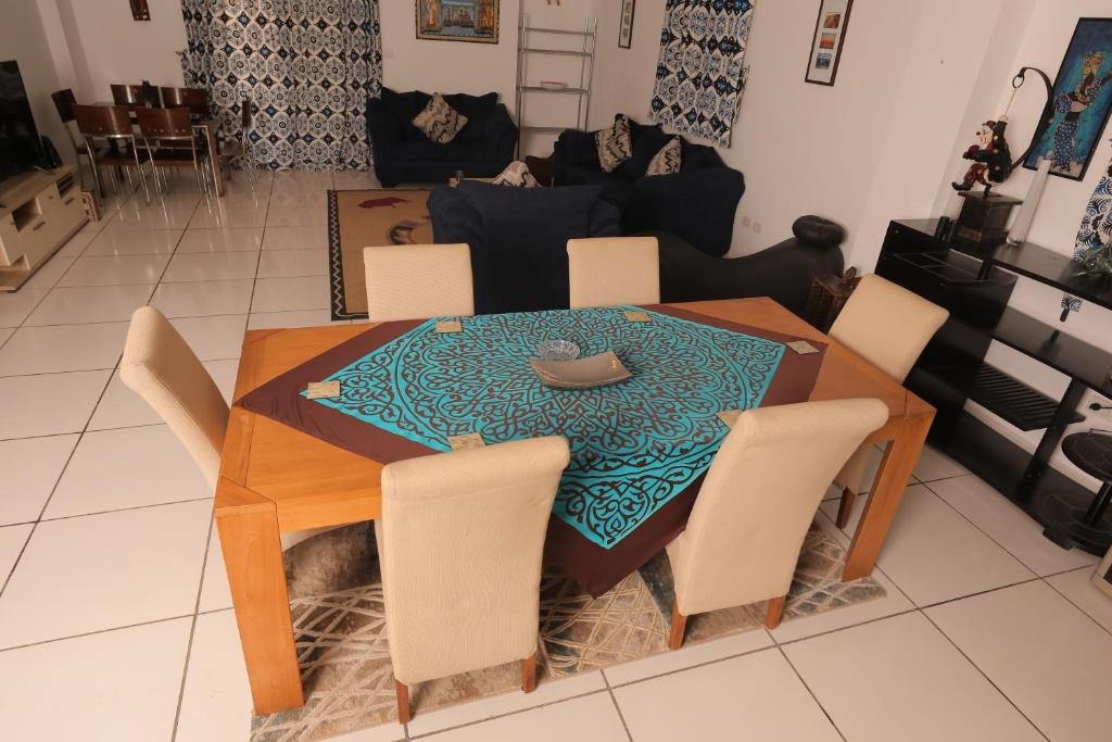 Pyramids Gem Plaza Boutique Hotel & Restaurant