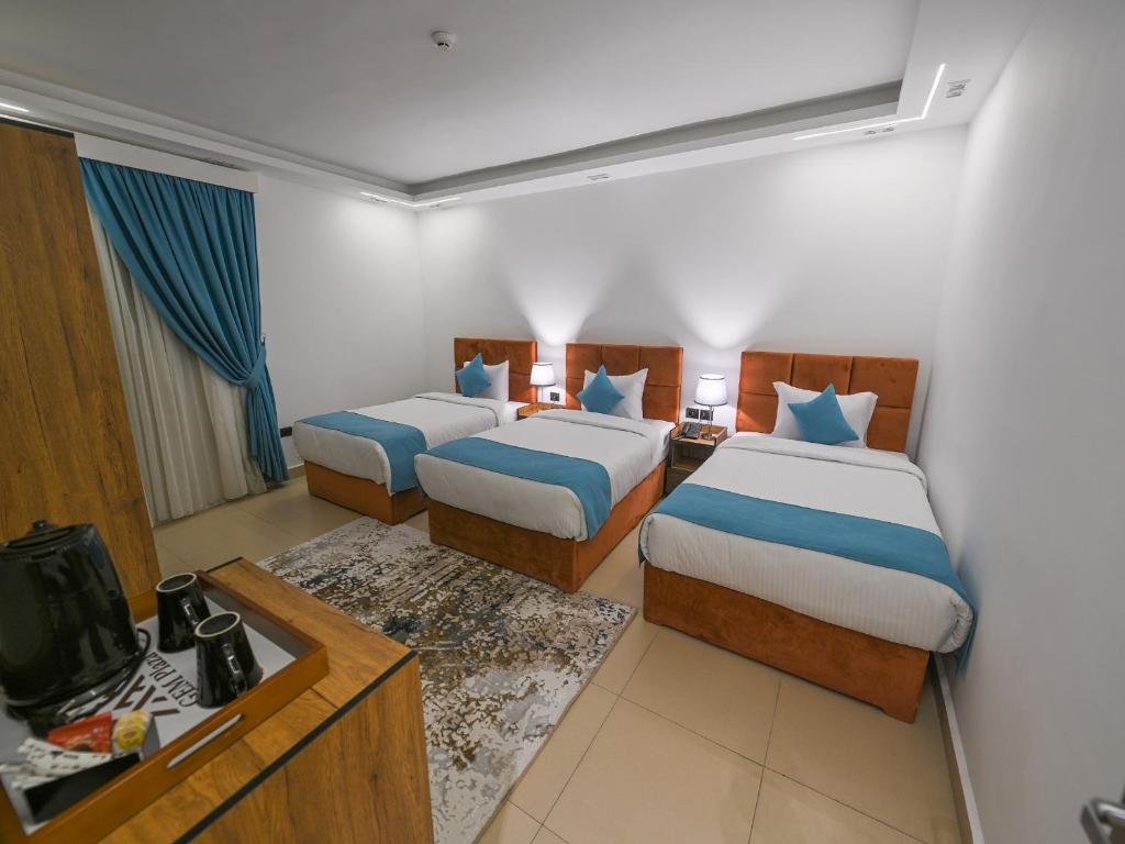 Pyramids Gem Plaza Boutique Hotel & Restaurant