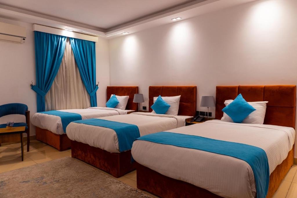 Pyramids Gem Plaza Boutique Hotel & Restaurant