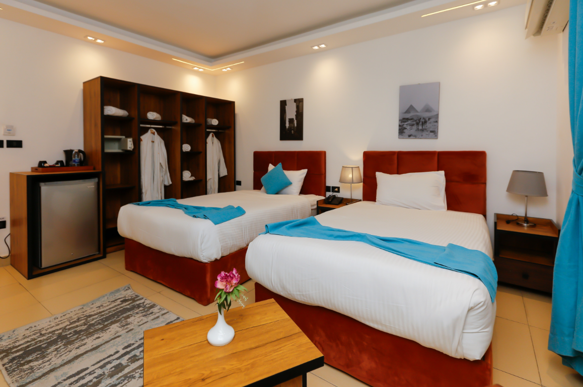 Pyramids Gem Plaza Boutique Hotel & Restaurant