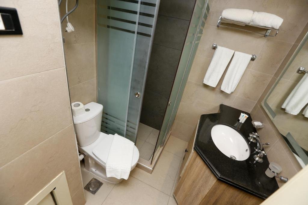 Pyramids Gem Plaza Boutique Hotel & Restaurant