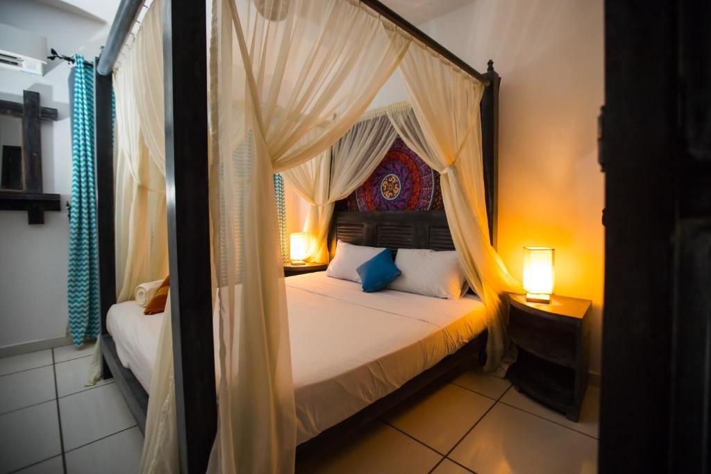 Pyramids Gem Plaza Boutique Hotel & Restaurant