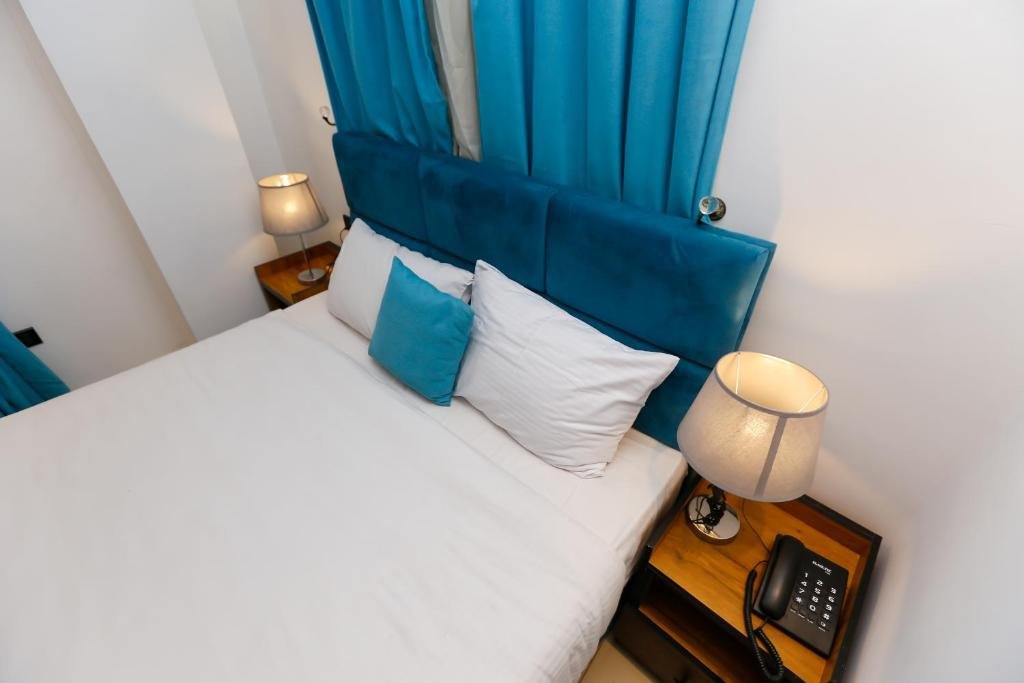 Pyramids Gem Plaza Boutique Hotel & Restaurant